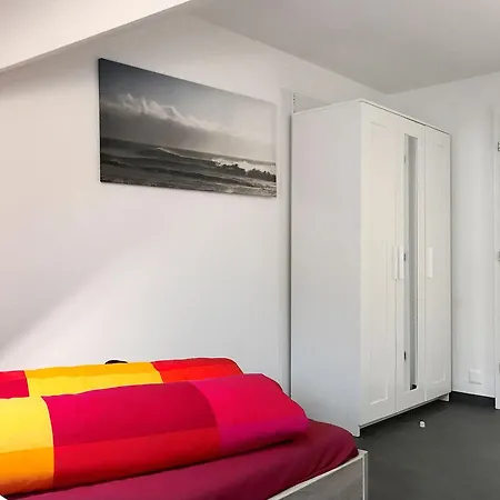 Hitrental Station Апартаменты Люцерн